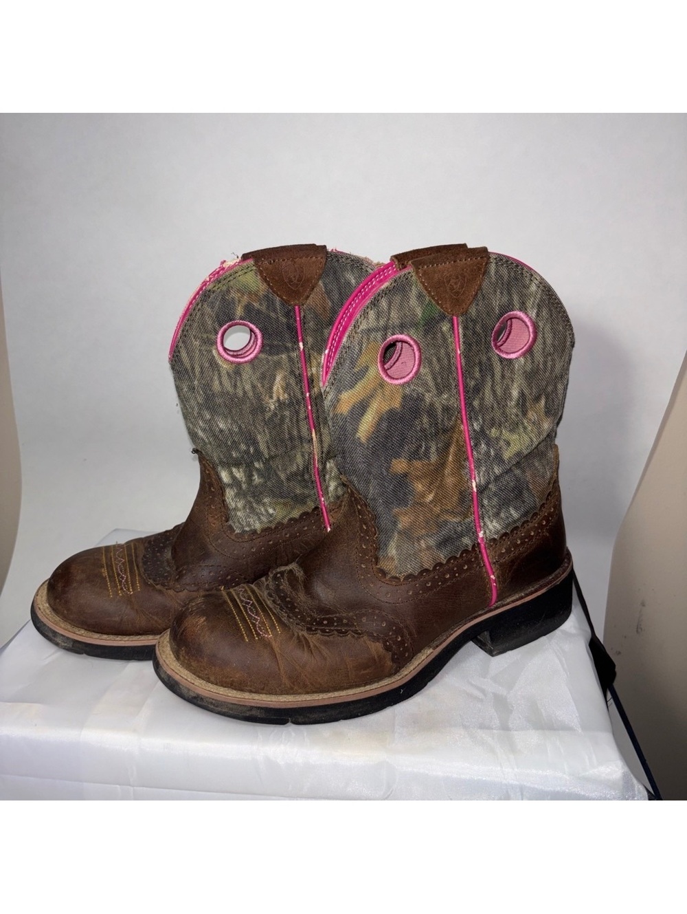 Ariat Women's Western Boots Size 8B Brown Leather with Camouflage Fabric